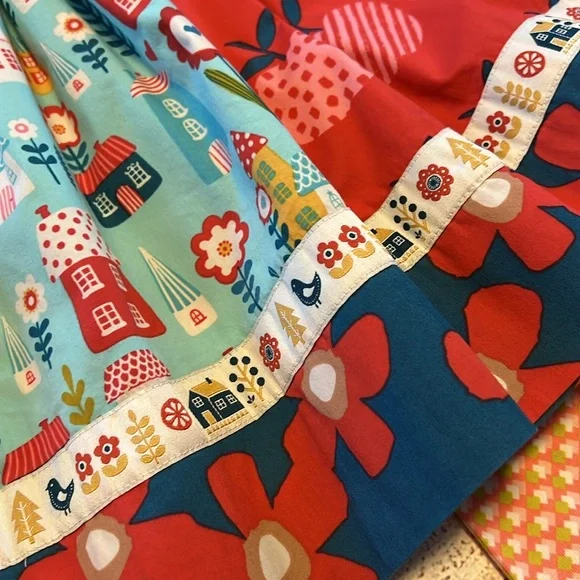 NWOT Wildflowers boutique outfit. Top size 6. Shorts size 8 - Picture 3 of 5